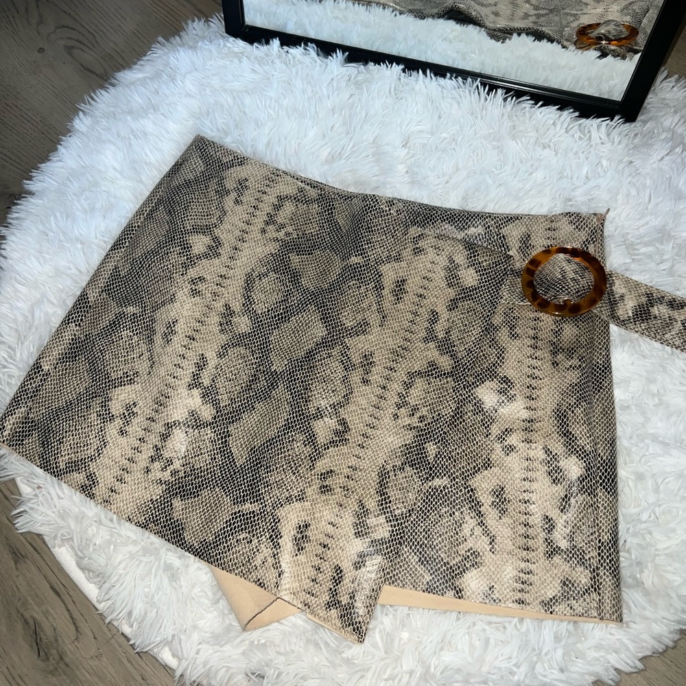 Zara skort